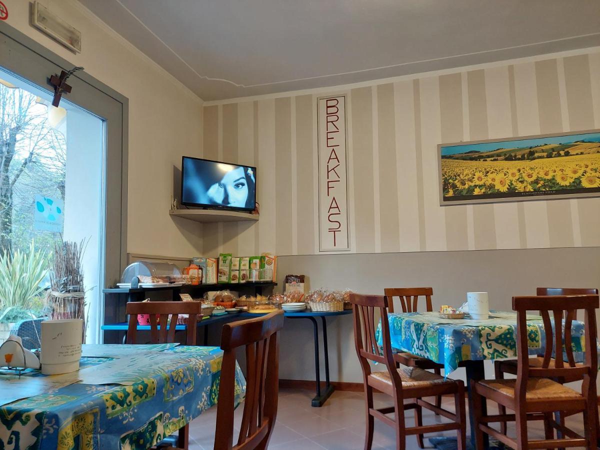 דסנזאנו דל גארדה Hotel La Passeggiata מראה חיצוני תמונה