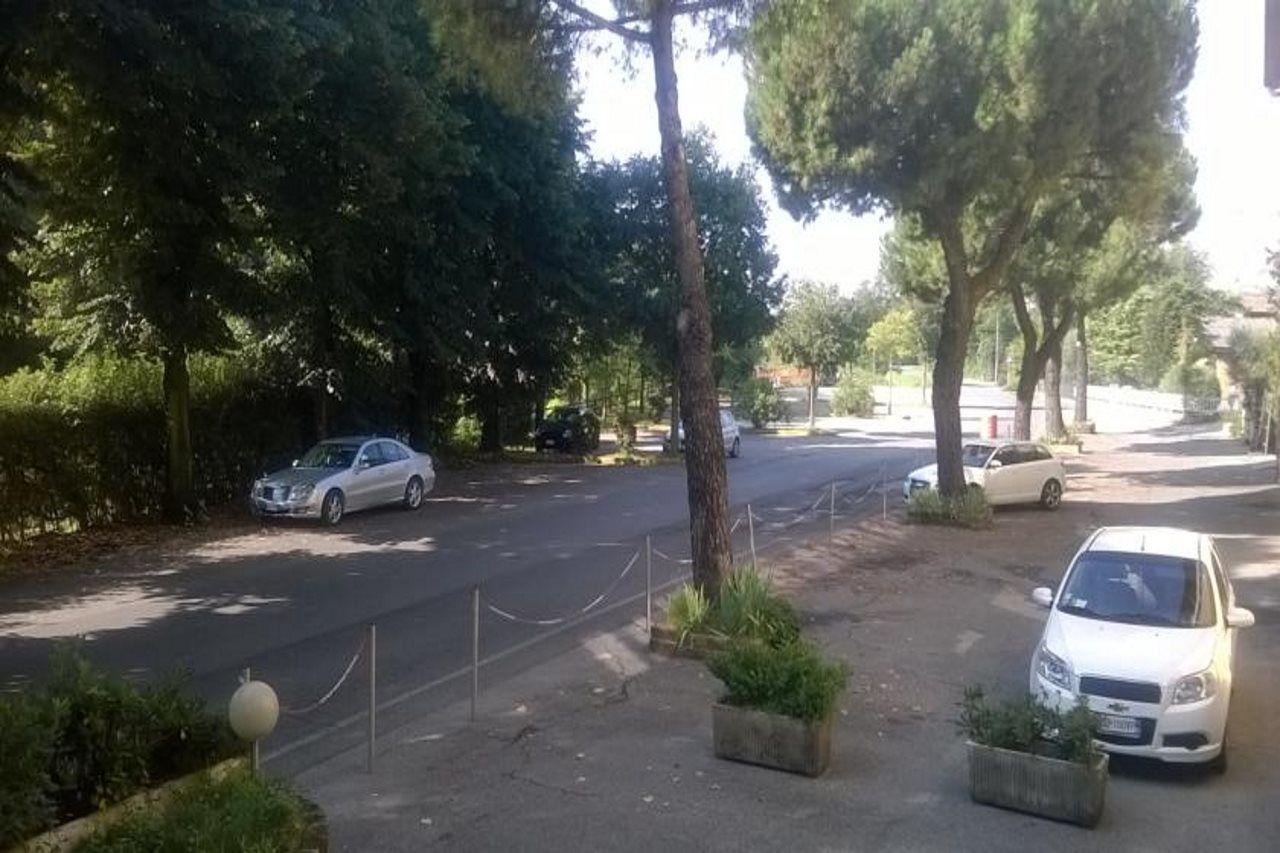 דסנזאנו דל גארדה Hotel La Passeggiata מראה חיצוני תמונה