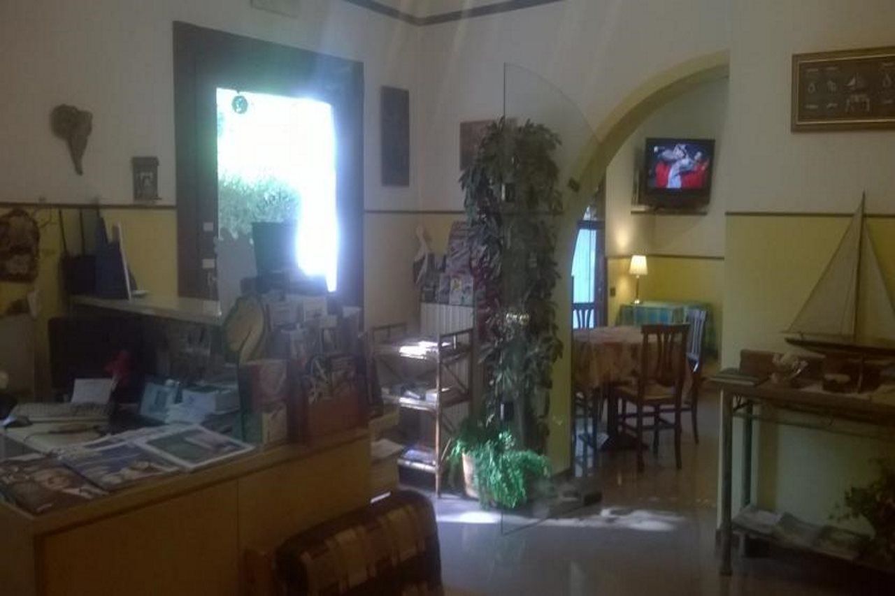 דסנזאנו דל גארדה Hotel La Passeggiata מראה חיצוני תמונה